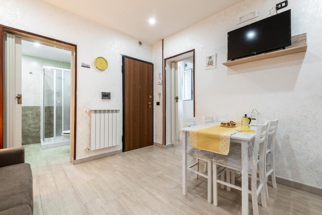 Yhellow Home Comfy Apartment Bari Exterior foto