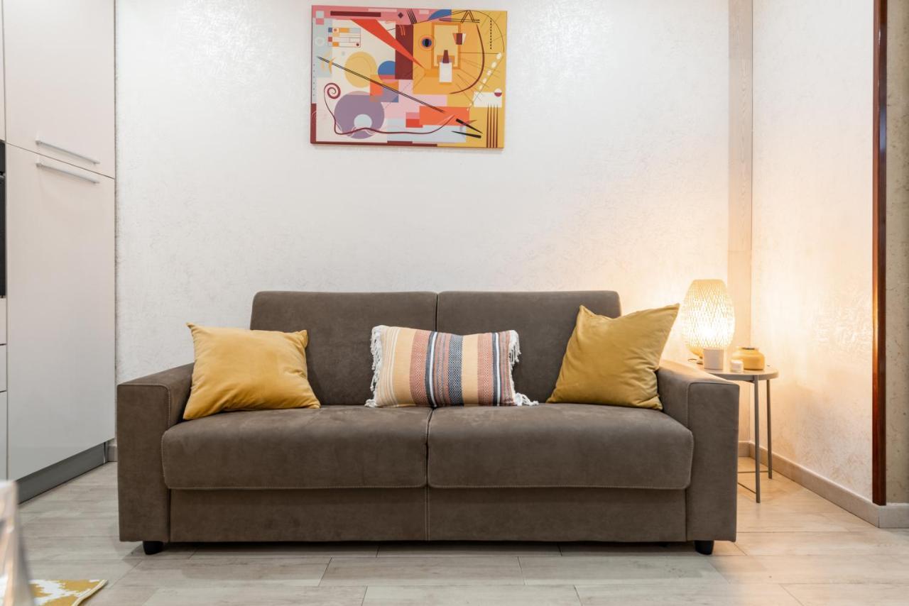 Yhellow Home Comfy Apartment Bari Exterior foto