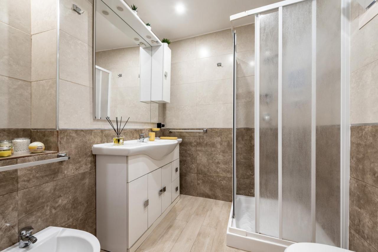 Yhellow Home Comfy Apartment Bari Exterior foto
